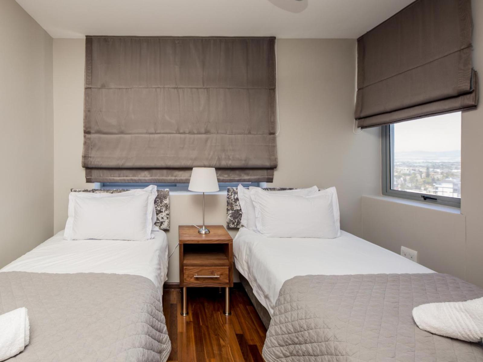 Infinity Self Catering Apartments Блаубергстранд Номер фото