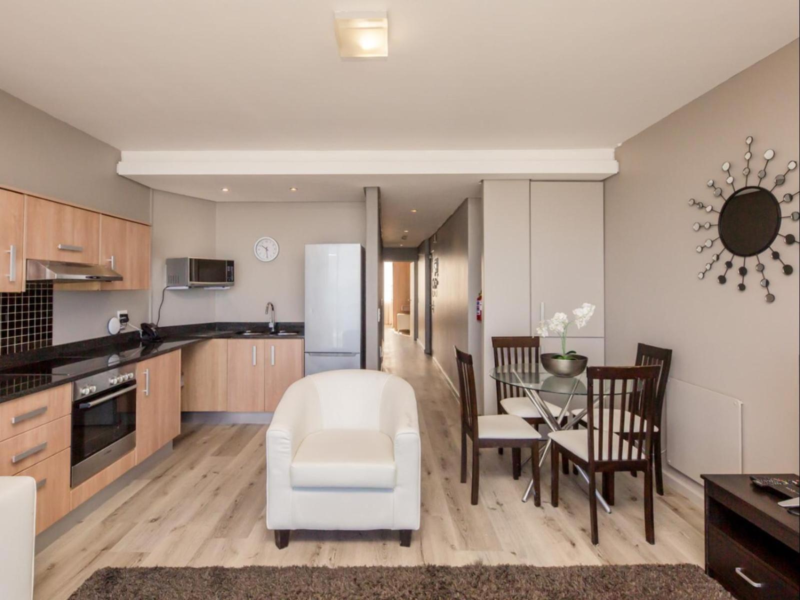Infinity Self Catering Apartments Блаубергстранд Номер фото
